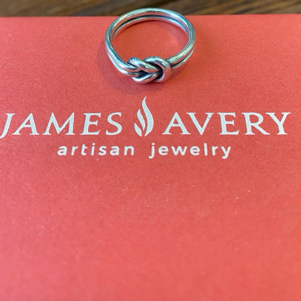 Lover’s Knot Ring